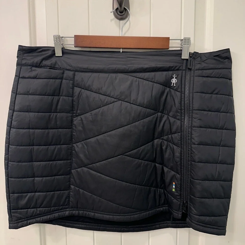 Smartwool Smartloft Zip Skirt Black Size XL Excellent Condition